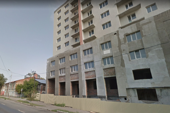 Застройщик успел возвести только одну очередь будущего ЖК Застройщик успел возвести только одну очередь будущего ЖК