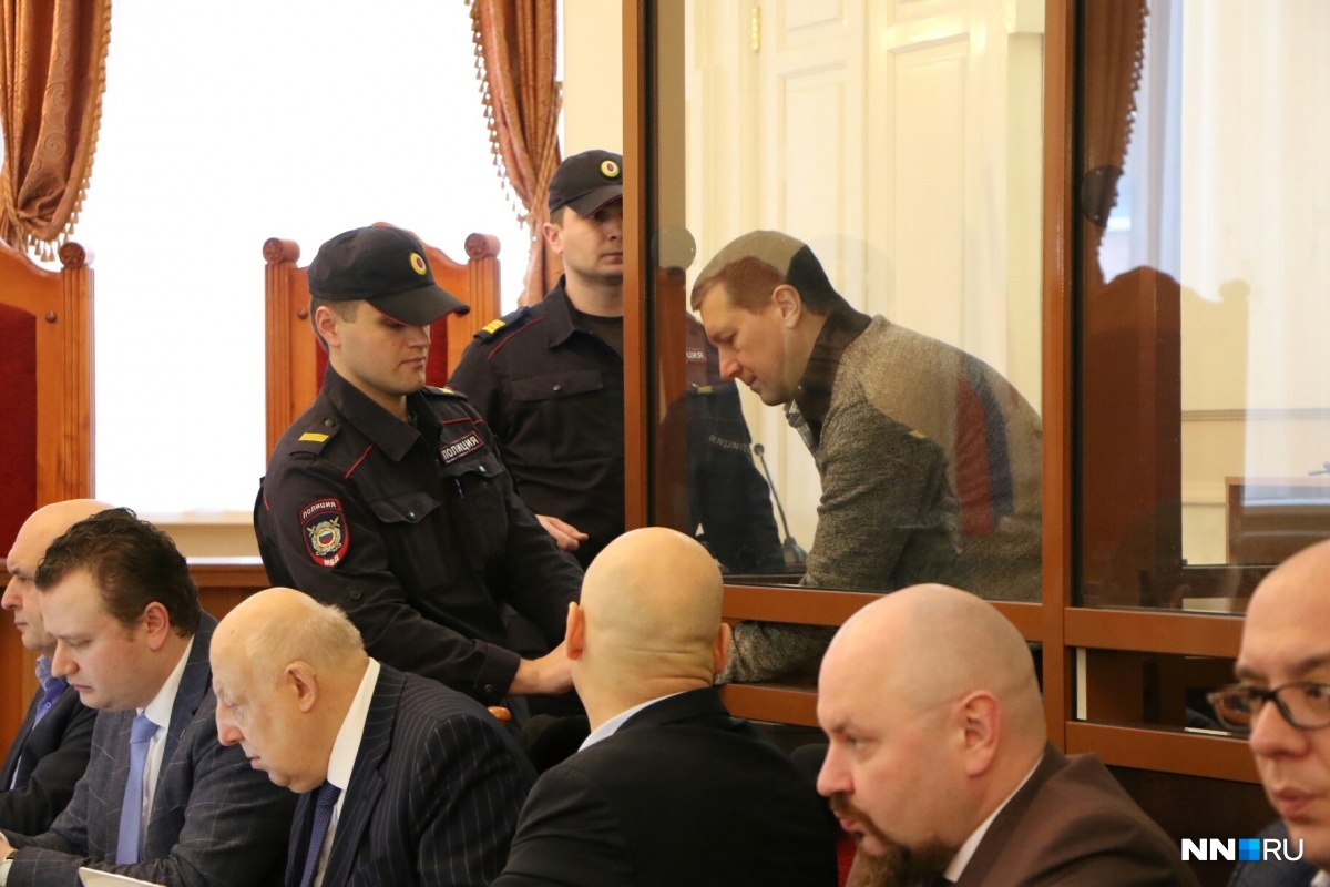 Год спустя: следим за судом над Олегом Сорокиным из зала суда