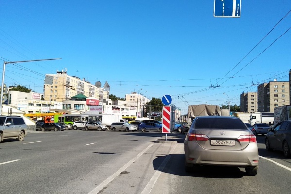 Проблемы со светофорами на перекрёстке Бориса Богаткова и Кошурникова — уже в <a href="https://news.ngs.ru/more/65353851/" target="_blank" class="_">третий раз на этой неделе</a> Проблемы со светофорами на перекрёстке Бориса Богаткова и Кошурникова — уже в <a href="https://news.ngs.ru/more/65353851/" target="_blank" class="_">третий раз на этой неделе</a>
