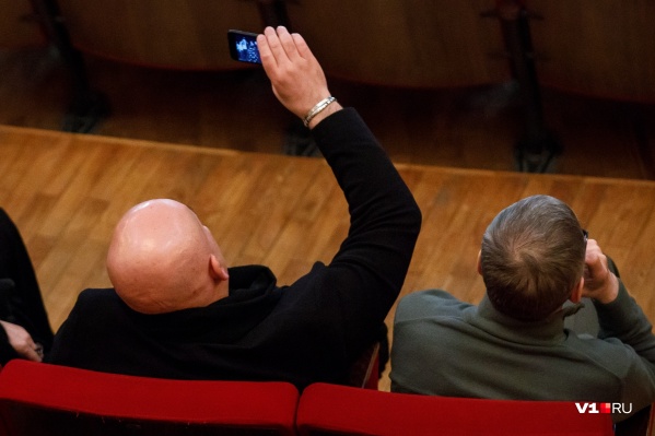 Женам парламентариев тоже есть чем удивить Женам парламентариев тоже есть чем удивить