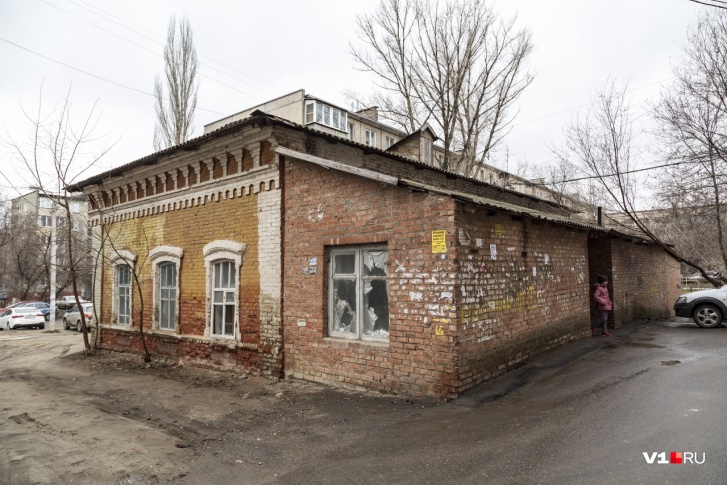 Дом по Рабоче-Крестьянской, 39а получил нового собственника в декабре 2018 года