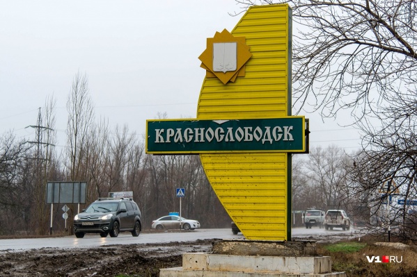 Волгоградец уверен, что строители привезли мусор из дачного массива Краснослободска Волгоградец уверен, что строители привезли мусор из дачного массива Краснослободска