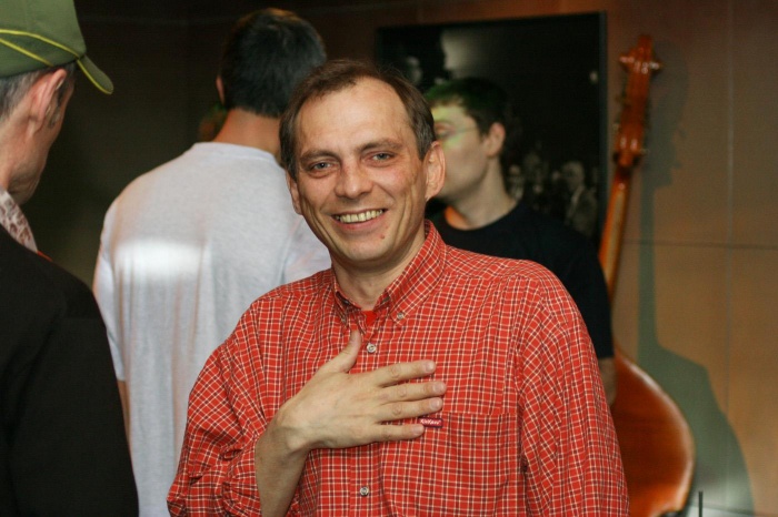 Владимир Кирпичёв на одном из выступлений в Академгородке Владимир Кирпичёв на одном из выступлений в Академгородке