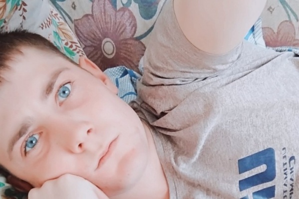 22-летний Андрей Обухов с 5 ноября в отпуске, а пропал он 11 ноября 22-летний Андрей Обухов с 5 ноября в отпуске, а пропал он 11 ноября