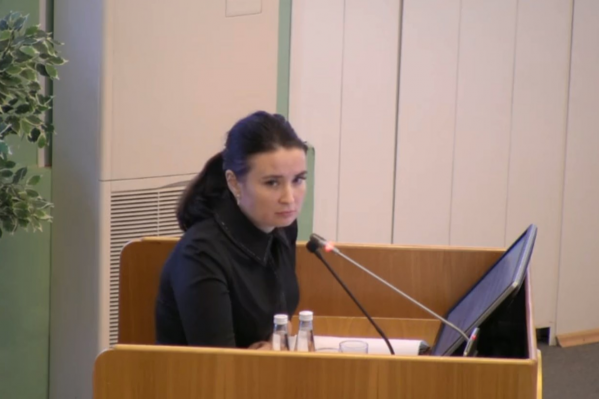 Винникова сообщила, что общая задолженность по квартплате по городу составляет 2,5 миллиарда рублей Винникова сообщила, что общая задолженность по квартплате по городу составляет 2,5 миллиарда рублей