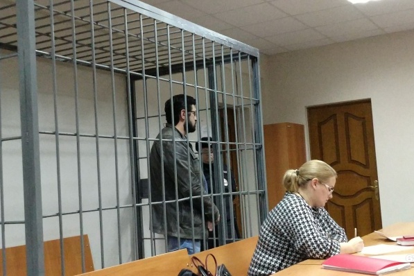 Бывший чиновник настаивает на домашнем аресте Бывший чиновник настаивает на домашнем аресте