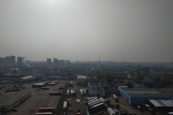 Житель дома на улице Седова в Казани поделился фотографией смога над городом Житель дома на улице Седова в Казани поделился фотографией смога над городом