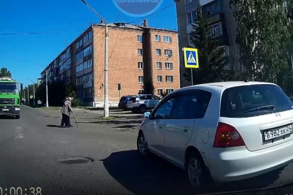Переход в районе 60 лет ВЛКСМ Переход в районе 60 лет ВЛКСМ