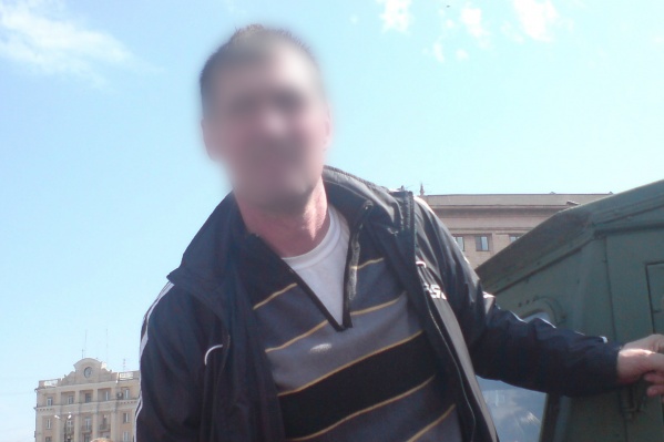 Сергей К. больше года пробыл за решёткой и уже почти полгода не покидает свою квартиру Сергей К. больше года пробыл за решёткой и уже почти полгода не покидает свою квартиру