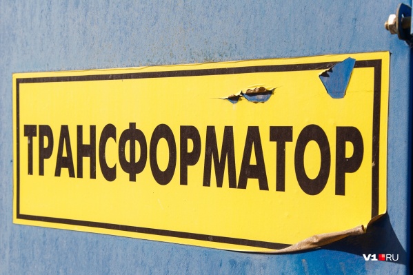 В Советском районе муниципальные службы не могут найти собственника сломавшейся подстанции В Советском районе муниципальные службы не могут найти собственника сломавшейся подстанции