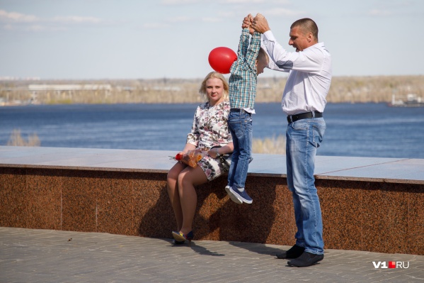 Самое время гулять и наслаждаться красотой расцветающего города Самое время гулять и наслаждаться красотой расцветающего города 
