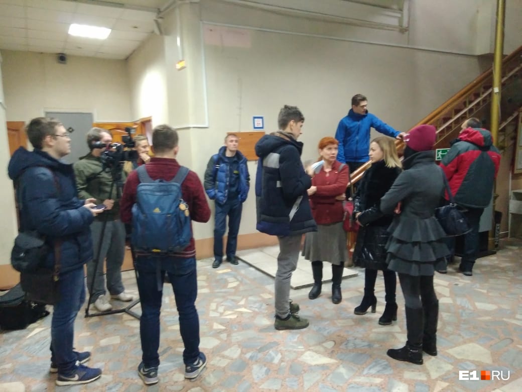 Сейчас в суде Сейчас в суде