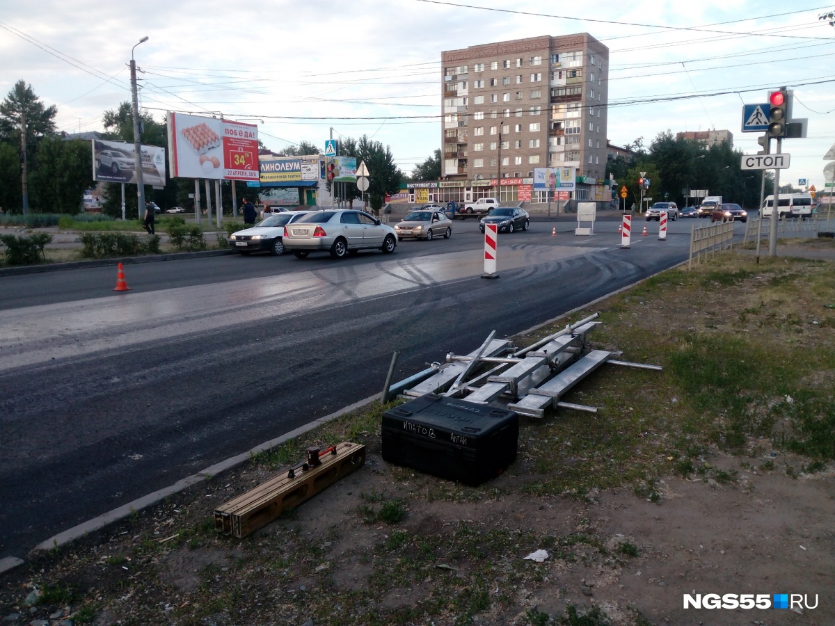 Руководитель Росавтодора Роман Старовойт проверил ремонт дорог в Омске