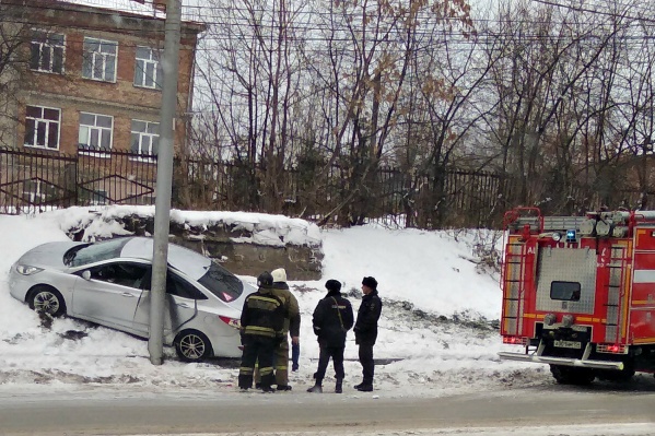 Причиной аварии могло стать обледенение Причиной аварии могло стать обледенение
