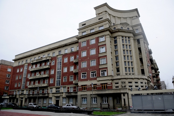 Стоквартирный дом на Красном проспекте Стоквартирный дом на Красном проспекте