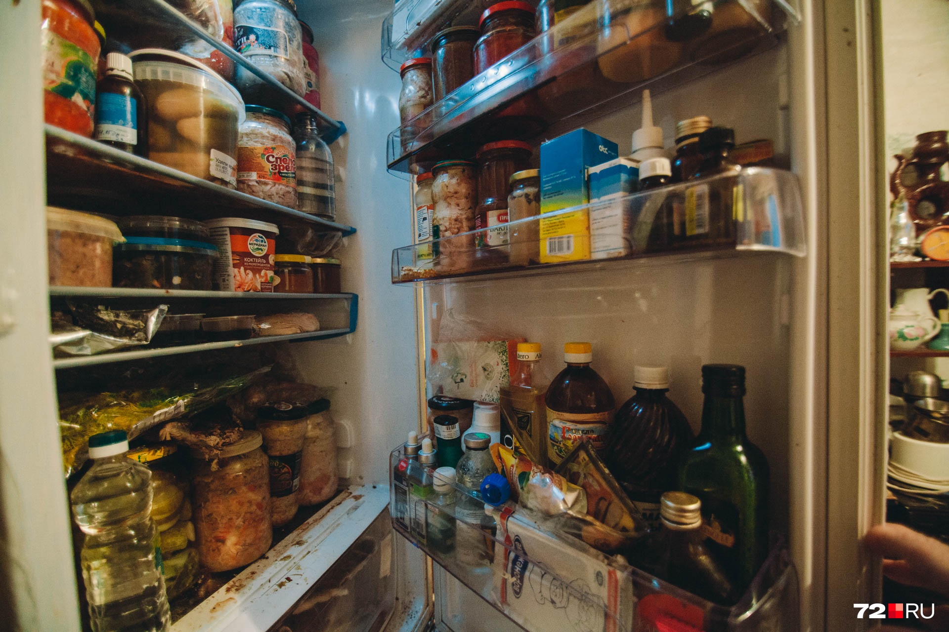 Полные холодильники пенсионер считает хорошим признаком. Вероятно, сказалось голодное детство