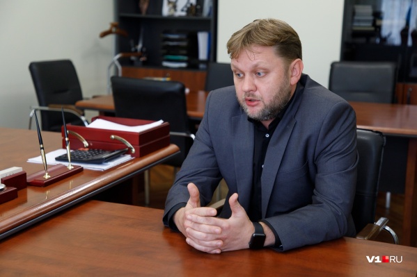 С сентября Алексей Дементьев возглавляет музей-заповедник С сентября Алексей Дементьев возглавляет музей-заповедник 