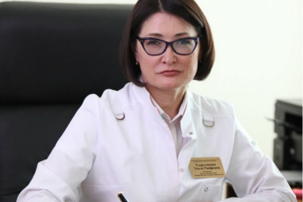 Эльза Сыртланова на рабочем месте и уходить с занимаемой должности не планировала Эльза Сыртланова на рабочем месте и уходить с занимаемой должности не планировала