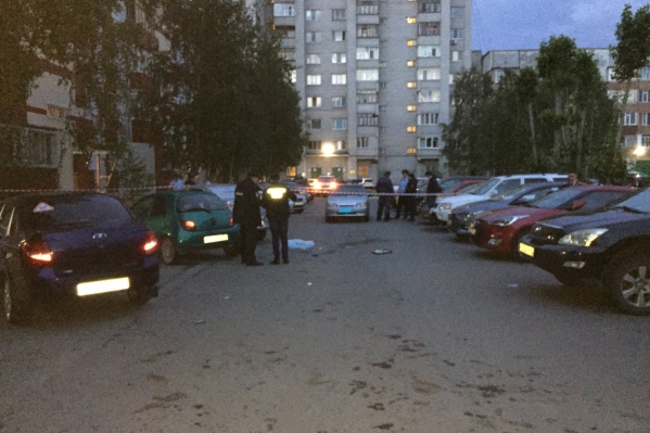 Убийство произошло в одном из дворов Сургута Убийство произошло в одном из дворов Сургута