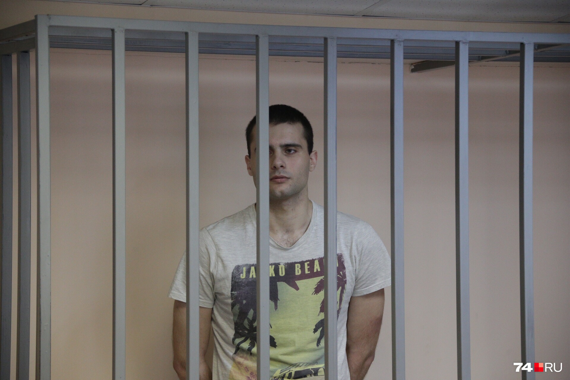 В суде Коновалов возражал словам родных Ольги, что он не давал ей свободы
