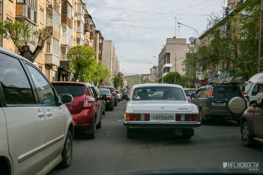 В Красноярске начнут чинить центральные улицы