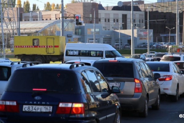 Автомобилистов просят искать пути объезда Автомобилистов просят искать пути объезда