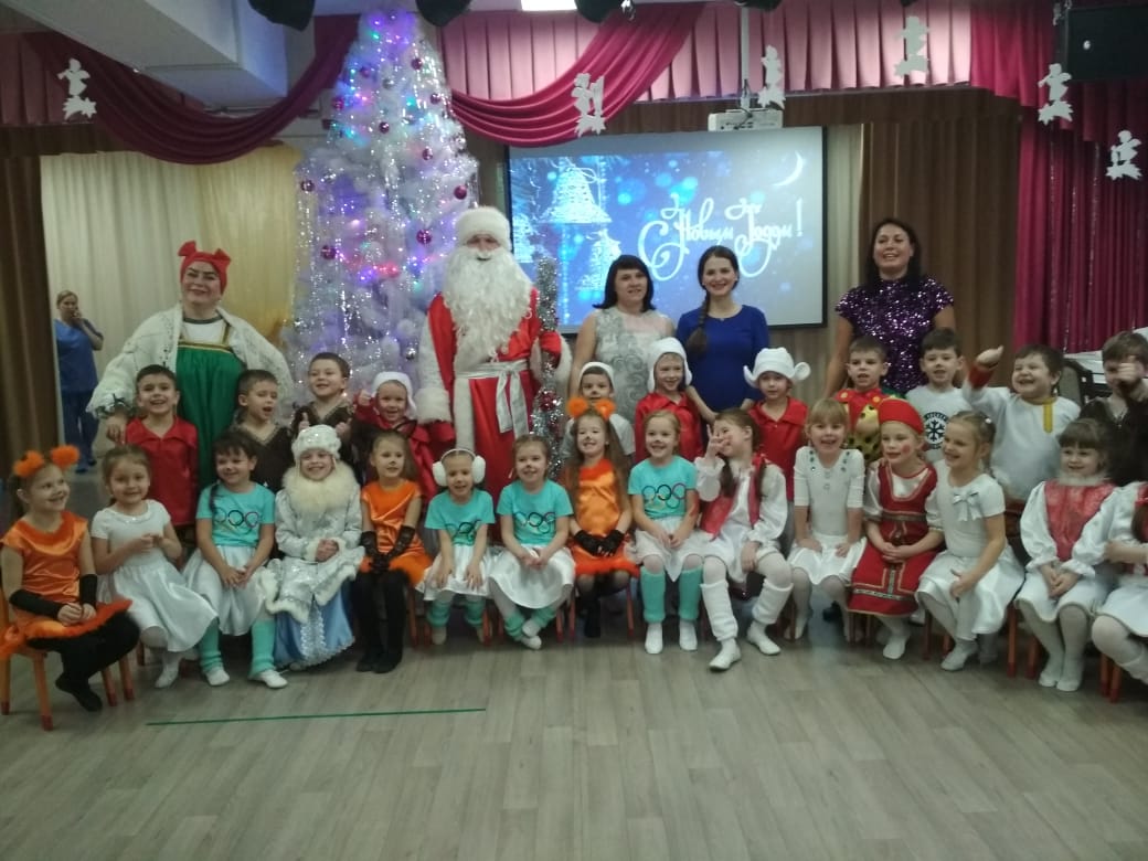 В детсаду № 484 утренник прошёл ещё вчера, 25 декабря В детсаду № 484 утренник прошёл ещё вчера, 25 декабря