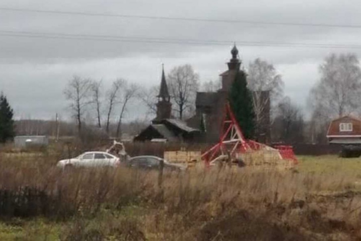 Градозащитников возмутило намерение установить вышку сотовой связи рядом со старинным храмом Градозащитников возмутило намерение установить вышку сотовой связи рядом со старинным храмом