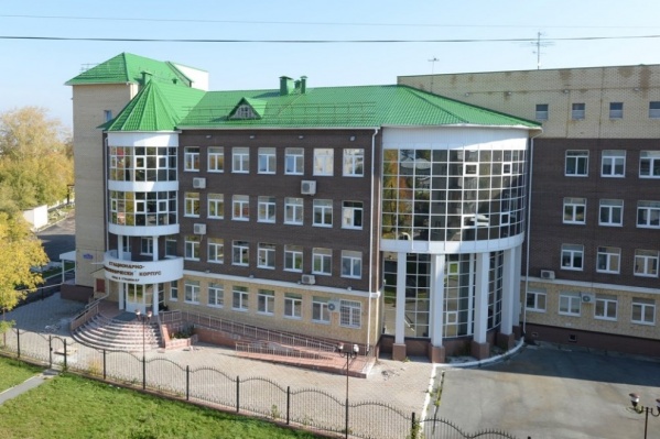 Сотрудники финансово-экономической службы медицинского учреждения начисляли подчиненным работникам доплаты к зарплате Сотрудники финансово-экономической службы медицинского учреждения начисляли подчиненным работникам доплаты к зарплате