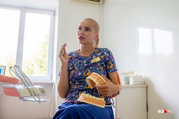 Полость рта можно содержать в порядке и с самой обычной щеткой — уверена Мария Василенко Полость рта можно содержать в порядке и с самой обычной щеткой — уверена Мария Василенко