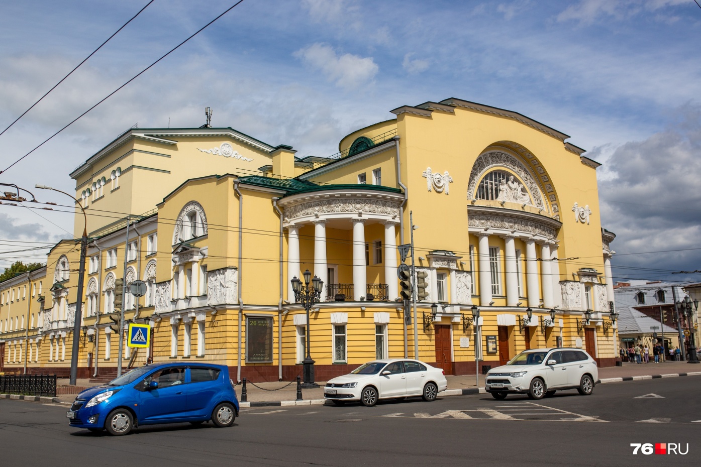 Волковский театр Ярославль зал