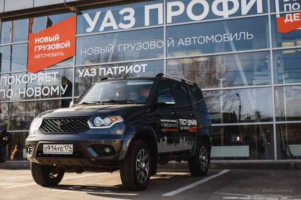 Новый внедорожник «УАЗ-Патриот» с автоматической коробкой передач готов отправится в путешествие на поиски новых приключений уже сейчас Новый внедорожник «УАЗ-Патриот» с автоматической коробкой передач готов отправится в путешествие на поиски новых приключений уже сейчас