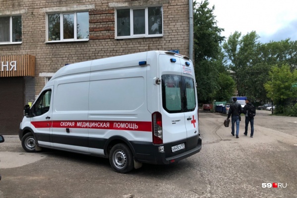 Скорая в Чайковском может задерживаться из-за нехватки бригад Скорая в Чайковском может задерживаться из-за нехватки бригад