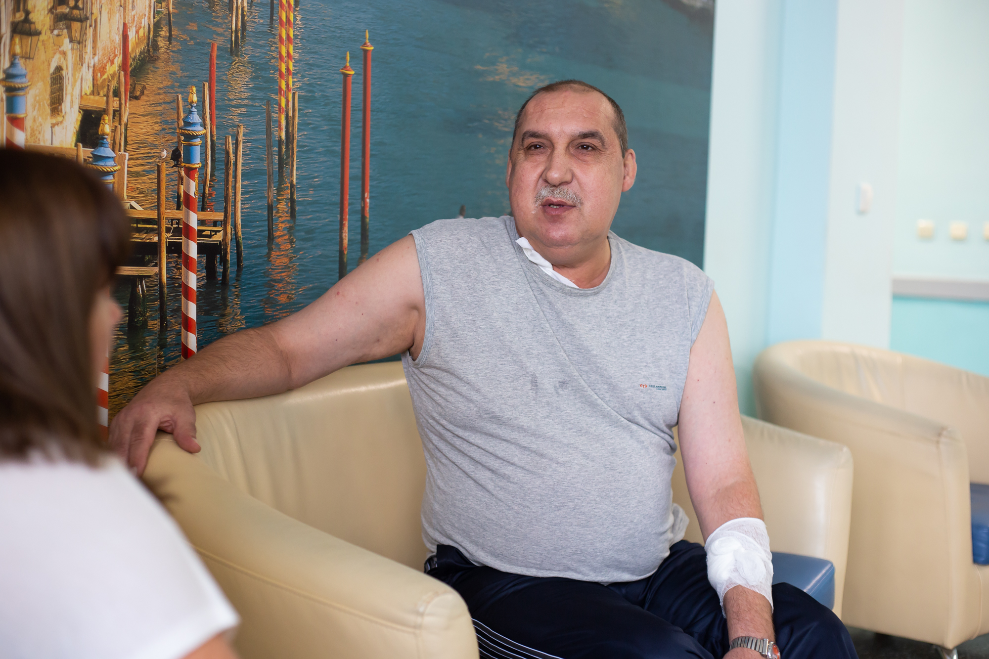 До операции из-за тяжелейших приступов Александр Обухов даже пытался покончить с собой До операции из-за тяжелейших приступов Александр Обухов даже пытался покончить с собой 