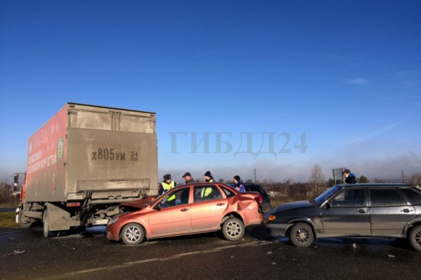Две аварии произошли на одном участке дороги Две аварии произошли на одном участке дороги