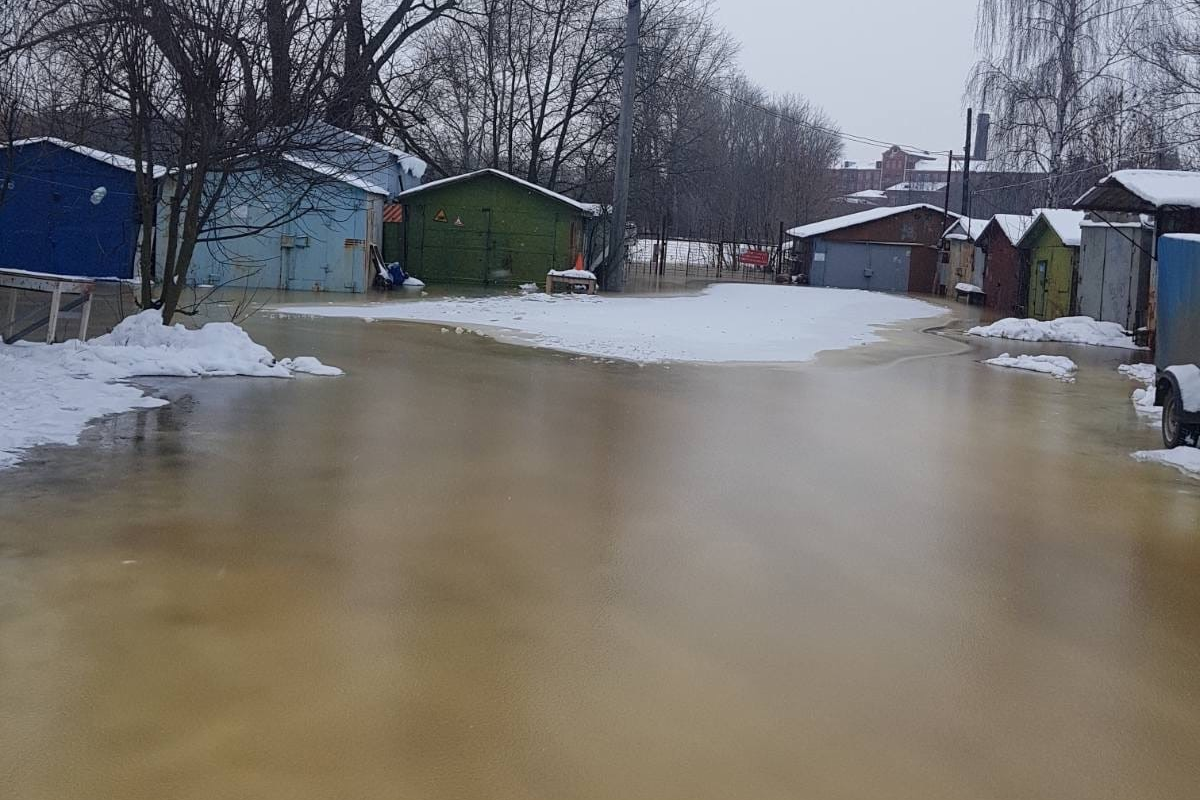 Ярославль продолжает топить. Специалисты рассказали, откуда столько воды