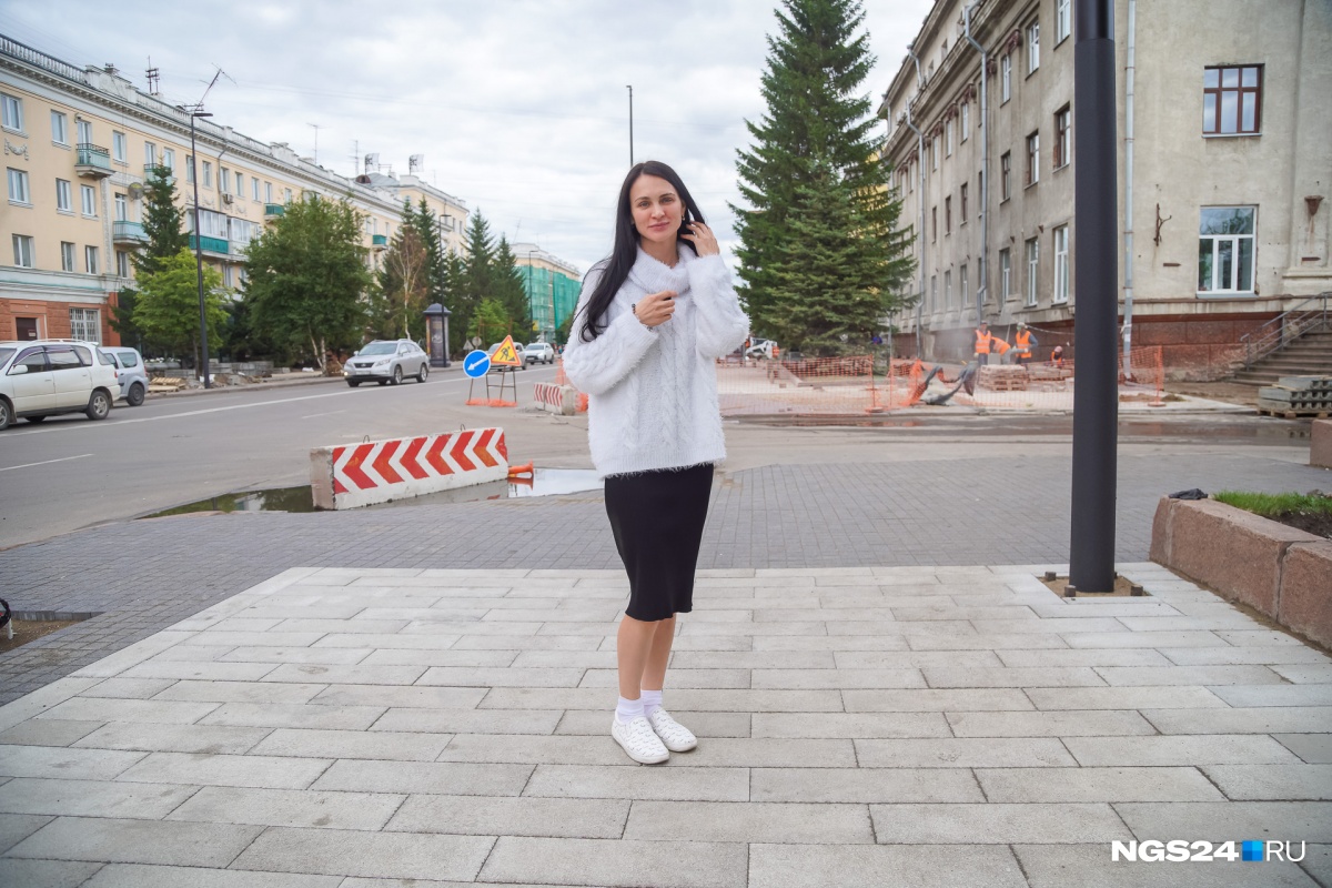 Мода разбитых улиц: 11 девушек о том, как оставаться красивыми в любых  условиях | 07.08.2018 | Красноярск - БезФормата