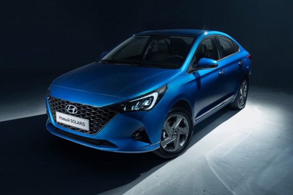 Hyundai Solaris получил новые фары и решетку радиатора с ячеистой структурой Hyundai Solaris получил новые фары и решетку радиатора с ячеистой структурой