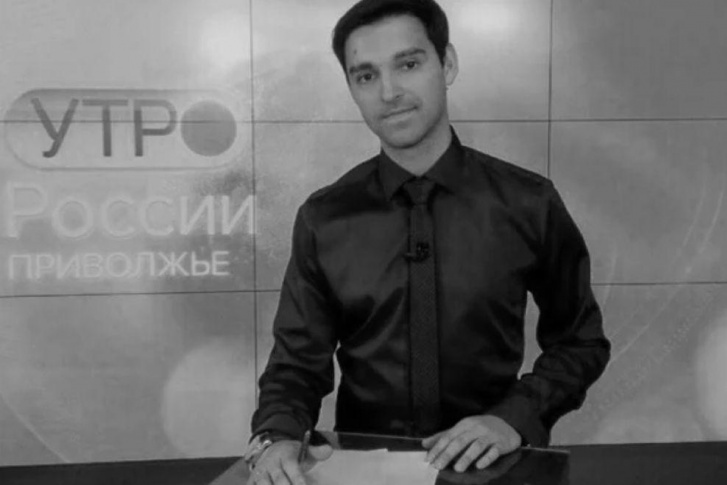 Денис вел утренние эфиры на «Вести.Приволжье», программу «10 минут с Политехом», был редактором интернет-портала Вестинн.рф