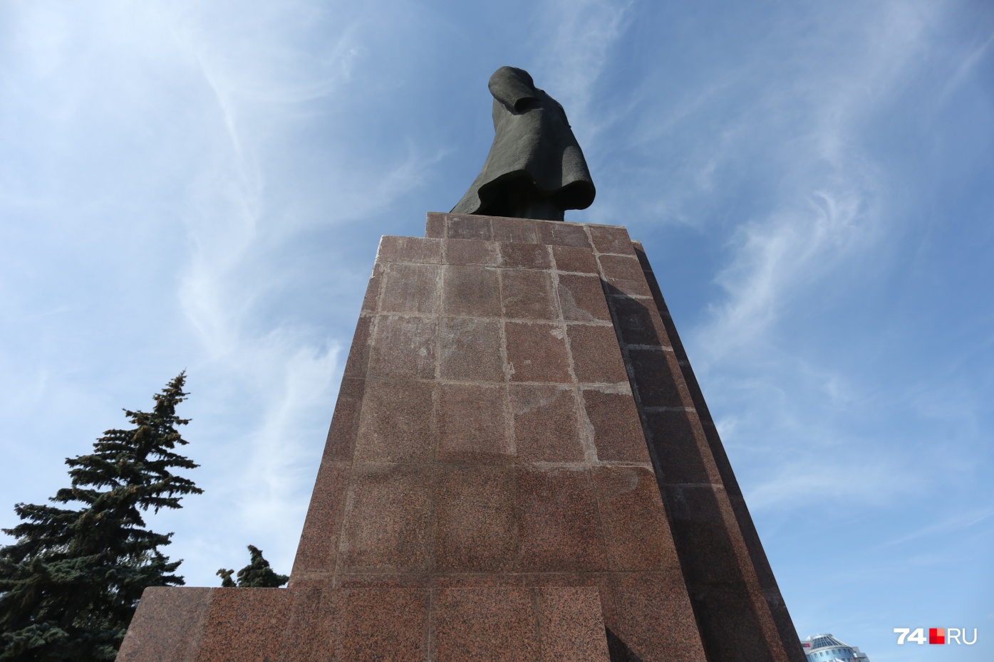 Ильич бы не понял: ущерб при ремонте памятника Ленину в Челябинске оценили в 15 миллионов