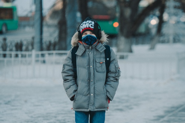 Ученики старшей и средней школы, которые учатся в первую смену, отправятся на занятия Ученики старшей и средней школы, которые учатся в первую смену, отправятся на занятия