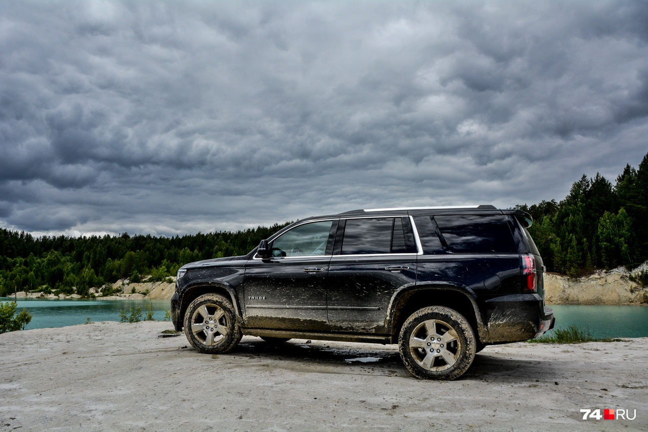 Пару лет назад Tahoe получил восьмиступенчатый автомат вместо прежнего шестиступенчатого Пару лет назад Tahoe получил восьмиступенчатый автомат вместо прежнего шестиступенчатого