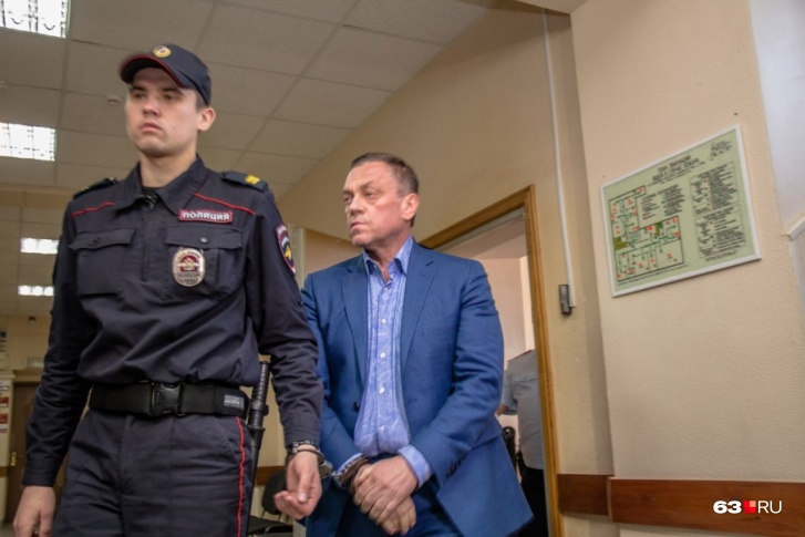 Бывший чиновник частично сознался в содеянном Бывший чиновник частично сознался в содеянном