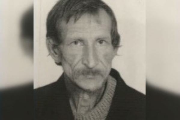 Сейчас мужчина выглядит совсем по-другому Сейчас мужчина выглядит совсем по-другому