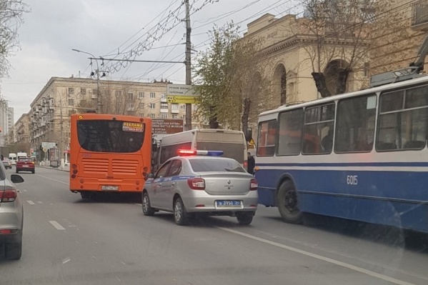 В обеих машинах в момент столкновения находились пассажиры В обеих машинах в момент столкновения находились пассажиры 
