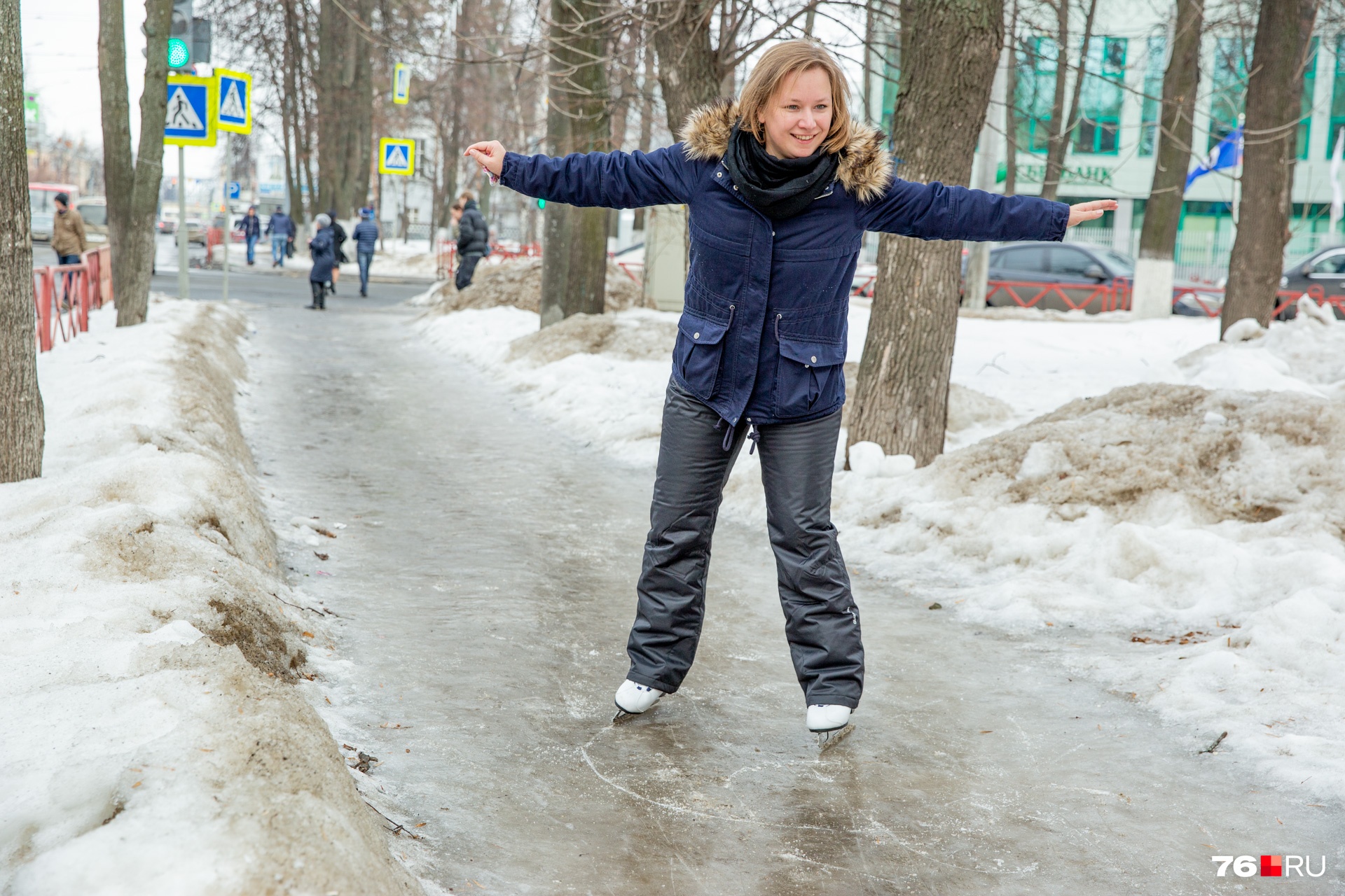 Ни в ботинках, ни на коньках не так-то просто удержать равновесие Ни в ботинках, ни на коньках не так-то просто удержать равновесие