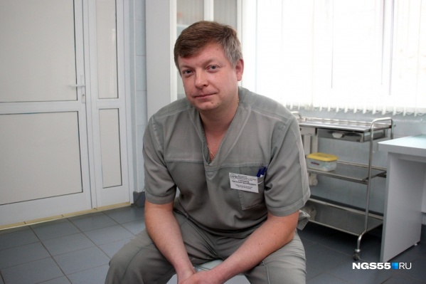 Акушер-гинеколог омского областного роддома Николай Гончаров Акушер-гинеколог омского областного роддома Николай Гончаров