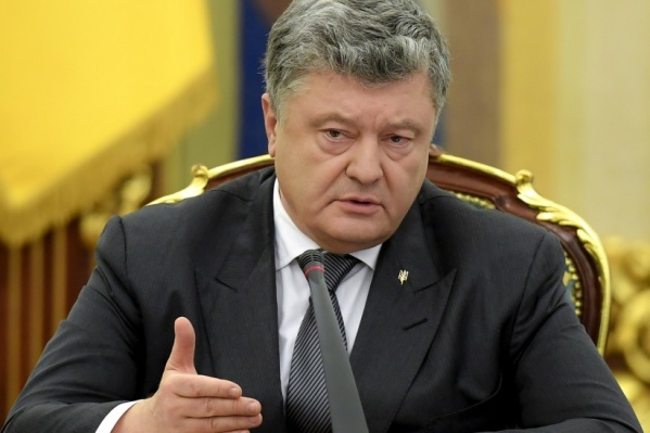 Глава Украины Петр Порошенко подписал указ 21 июня Глава Украины Петр Порошенко подписал указ 21 июня