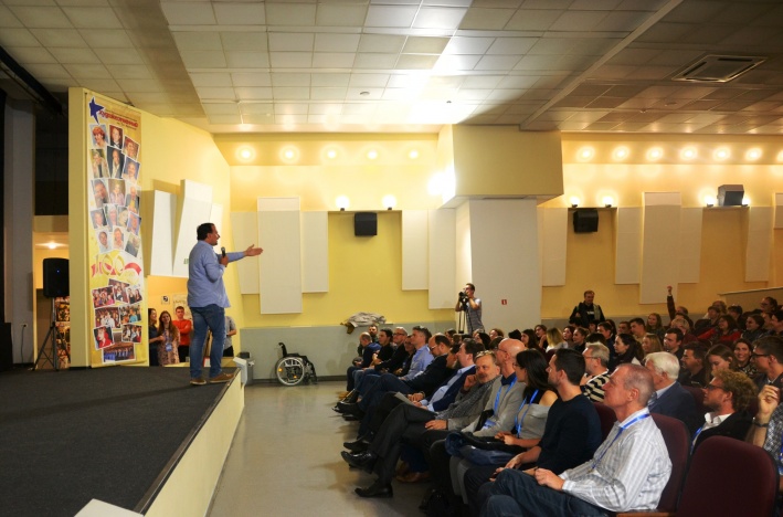 В кинотеатре проходят премьеры с лекциями