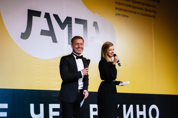 Антон Богданов и Екатерина Шпица уже несколько лет ведут церемонию награждения фестиваля Антон Богданов и Екатерина Шпица уже несколько лет ведут церемонию награждения фестиваля